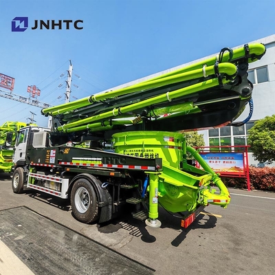 Sinotruk Pesante 47m 6X4 Montato Pompa di calcestruzzo camion con miscelatore a disco idraulico