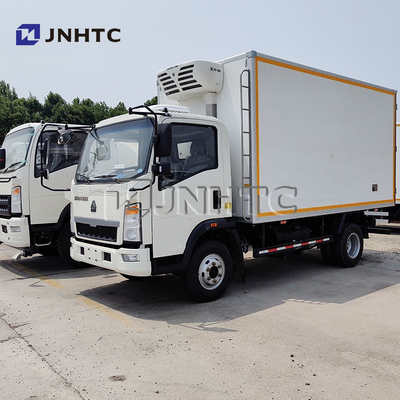 Sinotruk 4x2 camion frigorifero 5 tonnellate camion frigorifero per il trasporto di pesci vivi