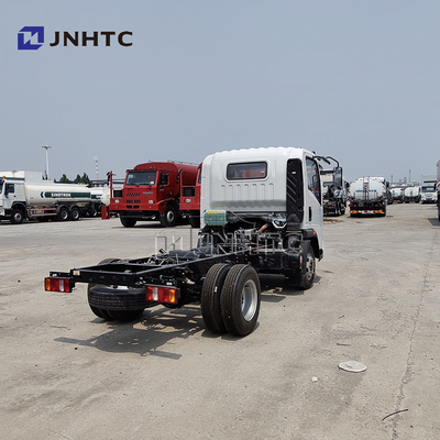 Sinotruck Howo 4x2 5 tonnellate 8 tonnellate di carico leggero/dump truck Chassis Diesel Fuel Euro 2 Emissione Volante sinistro