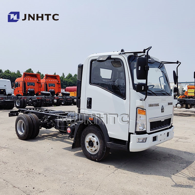 Sinotruck Howo 4x2 5 tonnellate 8 tonnellate di carico leggero/dump truck Chassis Diesel Fuel Euro 2 Emissione Volante sinistro