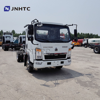 Sinotruck Howo 4x2 5 tonnellate 8 tonnellate di carico leggero/dump truck Chassis Diesel Fuel Euro 2 Emissione Volante sinistro