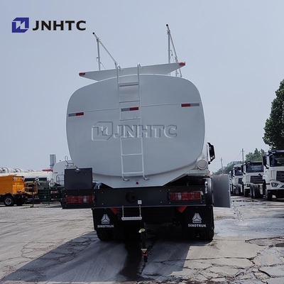 Howo NX Water Trnasporting Truck 8X4 380HP 12 ruote dalla Cina