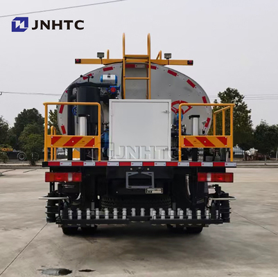 Camion spruzzatore di asfalto HOWO NX 4X2 2206HP in vendita
