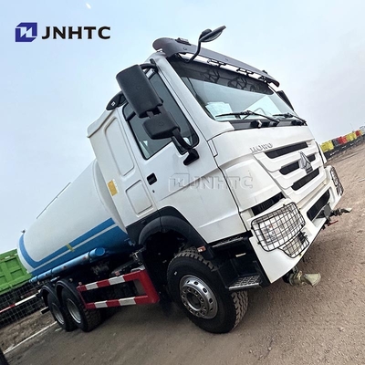 HOWO 6x4 15000/20000 litri Sinotruck Sprinkler d'acqua Bowser Cisterna