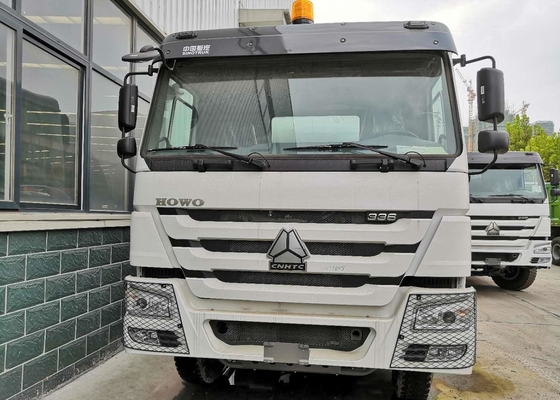 Il camion bianco della betoniera 10CBM, RHD 10 spinge il camion della pompa della betoniera
