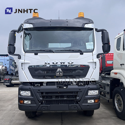 Nuovo trattore stradale HOWO TX371 6x4 da 20 tonnellate con deflettore