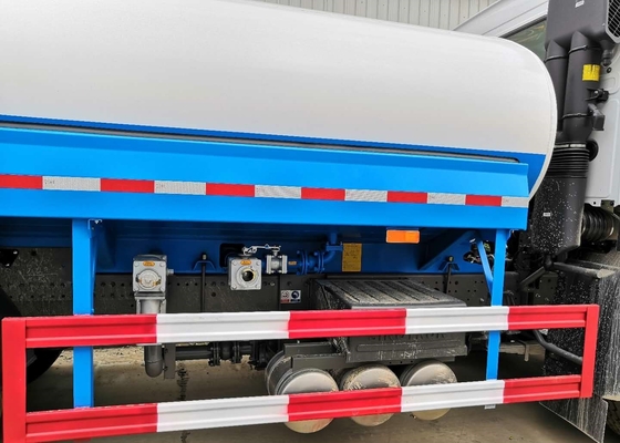 10 - 25 tonnellate che caricano il camion cisterna diesel/6x4 innaffiano il camion cisterna 15 - 25CBM