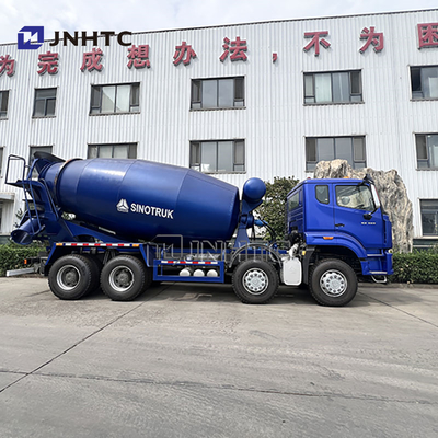 Nuovo Autocarro Betoniera Automatico HOWO NX 8*4 con Telaio per Impieghi Gravosi e Scarico Inversibile