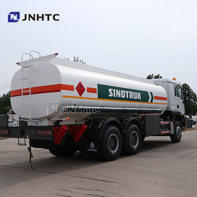 Nuovo HOWO TX 6x4 20 CBM Camione petrolifero di grande capacità Diesel/Benzina Immagazzinamento Trasporto efficiente e sicuro