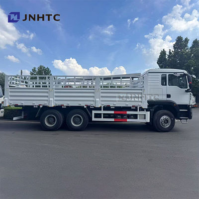 Africa Mercato SINOTRUK HOWO TX 400HP 6x4 Fence Cargo Truck in vendita
