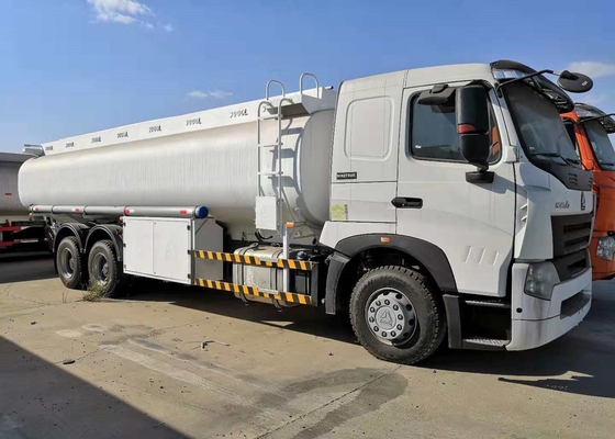 A7 6 * 4 lubrificano il materiale di potere di cavallo del camion di consegna 380 Q345 con il carro armato 20cbm