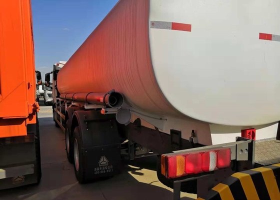 il camion di serbatoio di combustibile di 371hp 6x4 SINOTRUK HOWO A7 10 spinge la capacità 21cbm