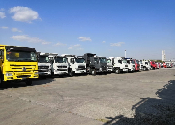 camion blu di aspirazione di vuoto delle acque reflue del camion 6x4 dello spreco delle acque luride di colore 336HP
