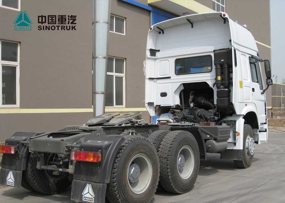 camion Lhd 371hp Zz4257s3241v del trattore di rimorchio 50T Euro2 Sinotruk Howo delle gomme 6x4 10