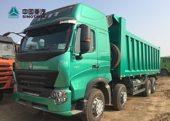 Alto autocarro con cassone ribaltabile della carrozza HOWO A7 del tetto 420HP dell'euro 4 con il doppio bunker per philippine