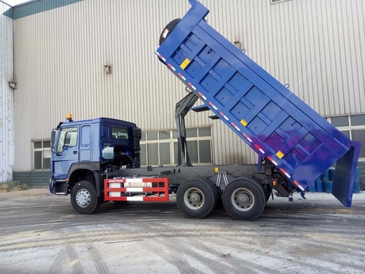 Autocarro con cassone ribaltabile famoso di SINOTRUK HOWO 6*4, tipo camion commerciali pesanti del combustibile diesel