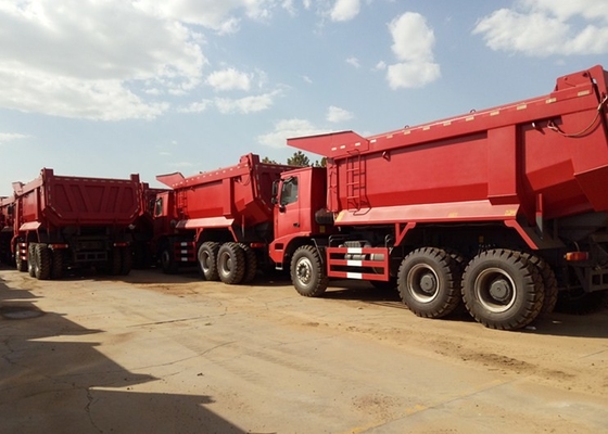 420 cavalli vapore 6x4 grande autocarro con cassone ribaltabile di estrazione mineraria di 70 tonnellate Howo resistente ZZ5707V3840CJ