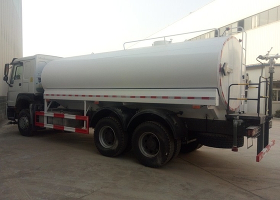 336HP alta resistenza di collisione dell'euro II dei camion 6 x 4 del contenitore dell'acqua di Q345 HOWO