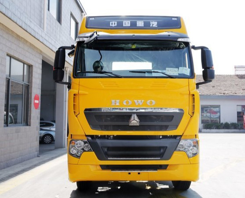 Limite di emissione giallo dell'euro II del camion 290hp del trattore di Sinotruk 4x2 Howo di colore