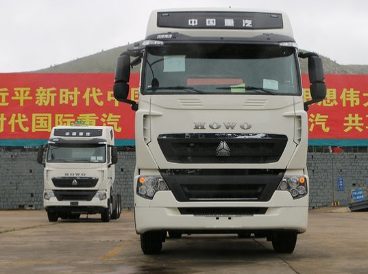Testa bianca 336HP ZZ4257S3248V del trattore del camion del motore primo di SINOTRUK HOWO 4X2
