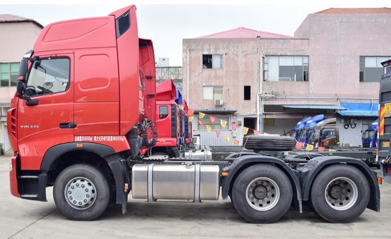 Camion del motore primo di 336 HP, scarico capo del camion del trattore e minerale metallifero di trasporto