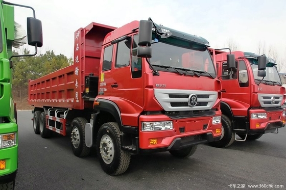 Speciale dell'autocarro a cassone della sabbia di SINOTRUK SWZ 8x4 in assi anteriori rossi di colore HF12 per 55 tonnellate