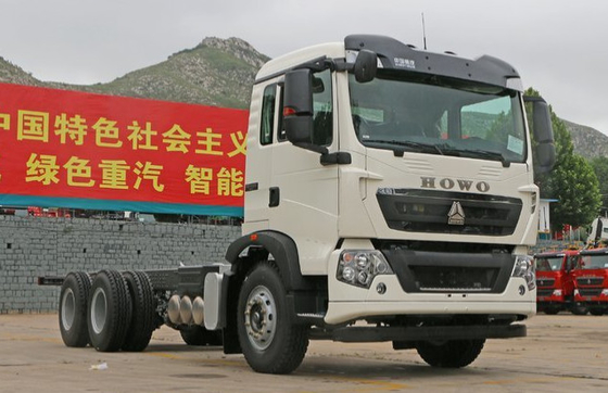 Lunga vita commerciale pesante dei camion di consegna del camion 6X4 del carico del ccc SINOTRUK HOWO A7