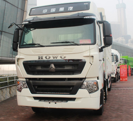 Camion di consegna del carico di ZZ1317M4661V SINOTRUK HOWO 8X4 371hp per l'ambiente duro