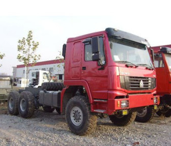 Camion pesante fuori strada 6x6 del carico di Sinotruk tutto l'azionamento ZZ1311M3861V 350hp della ruota