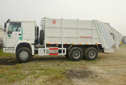 6x4 camion del compattatore dei rifiuti limite di emissione dell'euro II, camion di immondizia compatto 12m3