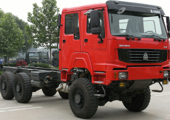 Il camion del compattatore di rifiuti di ZZ2167M5227 6x6 tutto il carico dell'azionamento della ruota trasporta il potere su autocarro III 380hp dell'euro II di SINOTRUCK