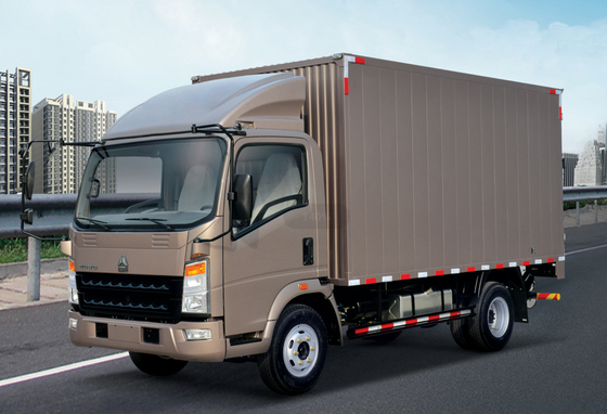 L'annuncio pubblicitario di bassa potenza di Sinotruk 4x2 HOWO trasporta l'alta efficienza su autocarro della capacità di tonnellata 3-4