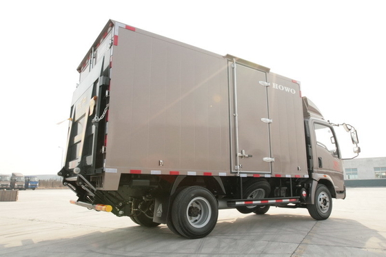 L'annuncio pubblicitario di bassa potenza di Sinotruk 4x2 HOWO trasporta l'alta efficienza su autocarro della capacità di tonnellata 3-4