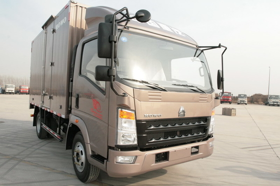 L'annuncio pubblicitario di bassa potenza di Sinotruk 4x2 HOWO trasporta l'alta efficienza su autocarro della capacità di tonnellata 3-4