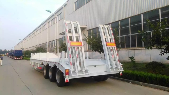 13000M 3 rimorchi resistenti 50-60T 12 dei semi di Alxes Lowbed si stanca con 2 gambe