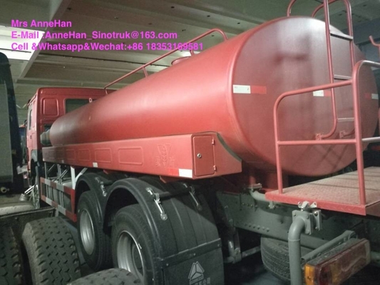 Camion di serbatoio di acqua ad alta pressione di Sinotruk Howo7 una guida a sinistra 6X4 da 4000 galloni