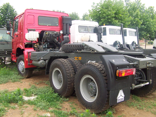 Tutto il camion del motore primo del trattore dell'azionamento della ruota con 371hp per capacità di rimorchio 40-50T