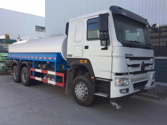 6 x 4 camion di serbatoio di acqua di 20000L 371hp con il sistema a spruzzo di Sinotruk Howo7