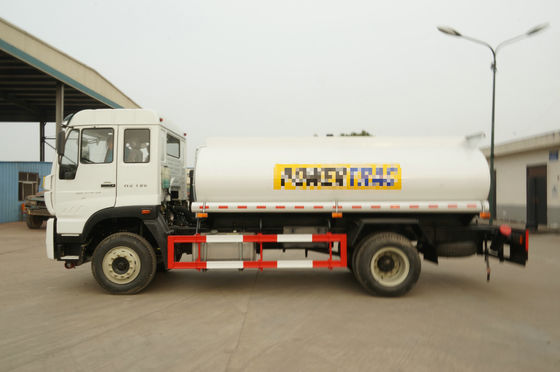 Rimorchio del serbatoio di combustibile 140HP del camion di serbatoio di benzina della luce di Sinotruk Howo7 euro 5-6 CBM 4X2 LHD