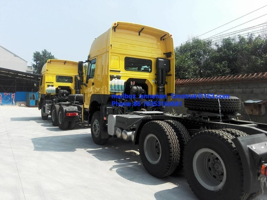 Carrozza del tetto delle ruote HW 79 dell'autotreno LHD 10 del trattore di Howo alta 102 km/ora