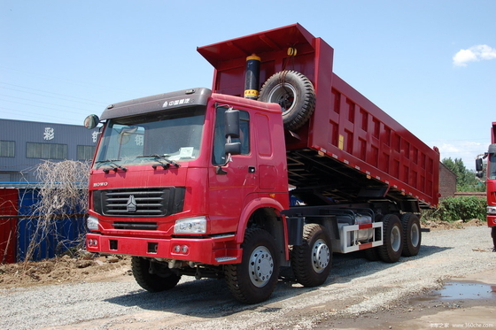 Autocarro con cassone ribaltabile resistente di riserva di Howo 371hp 8x4 per la promozione nel colore rosso