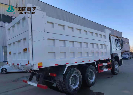 SINOTRUK 375hp 20CBM HOWO ha utilizzato la seconda mano 5600*2300*1500mm dell'autocarro con cassone ribaltabile