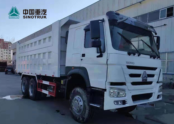 SINOTRUK 375hp 20CBM HOWO ha utilizzato la seconda mano 5600*2300*1500mm dell'autocarro con cassone ribaltabile