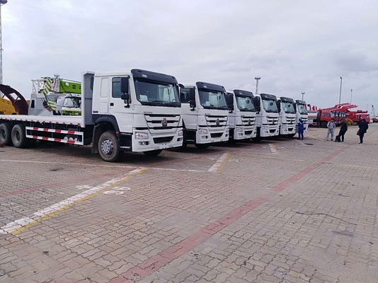 Autocarro con cassone ribaltabile del carico di Sinotruk Iveco Hongyan 8x4 con capacità di carico da 31 tonnellata