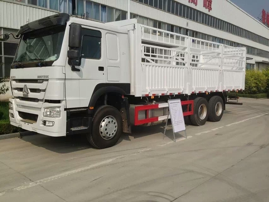 Autocarro con cassone ribaltabile del carico di Sinotruk Iveco Hongyan 8x4 con capacità di carico da 31 tonnellata