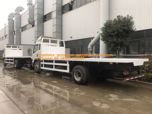 camion a base piatta di Sinotruk Howo delle gomme 4x2 6 per 10 - 20T carico Capaicty LHD