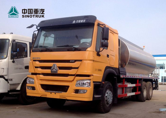 Autocisterna liquida dell'asfalto di CBM dello spruzzatore 10 del bitume di Sinotruk Howo 290hp 4x2
