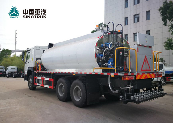 Autocisterna liquida dell'asfalto di CBM dello spruzzatore 10 del bitume di Sinotruk Howo 290hp 4x2