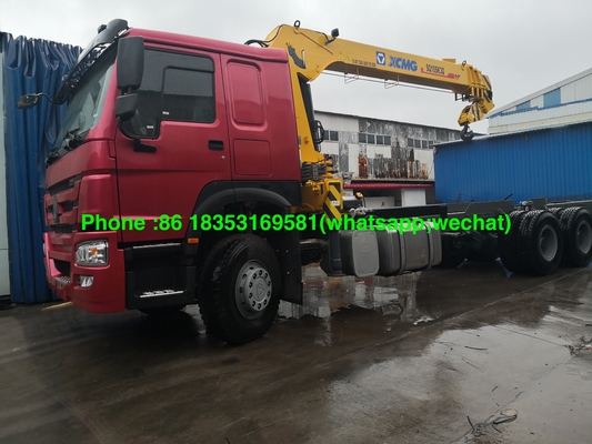 Il camion diritto del braccio di Sinotruk Xcmg 10T ha montato la gru con il contenitore Euro2 LHD di carico di 7000MM
