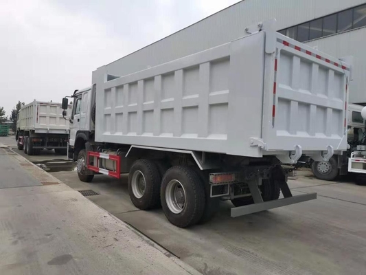 Autocarro con cassone ribaltabile di cavalli vapore 371hp Sinotruk Howo 6x4 di Sinotruk HOWO 20cbm 30tons